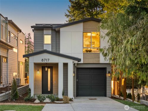 8717 126th Ave Ne, Kirkland, WA, 98033-5906 | Card Image
