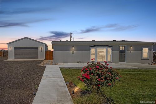 325 E Kipp Ave, Keenesburg, CO, 80643-9050 | Card Image