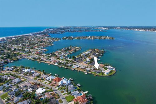 485 41st Ave, ST PETE BEACH, FL, 33706-2658 | Card Image