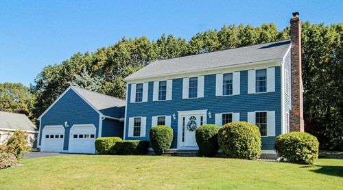 64 Britney Dr, Holden, MA, 01520-3000 | Card Image
