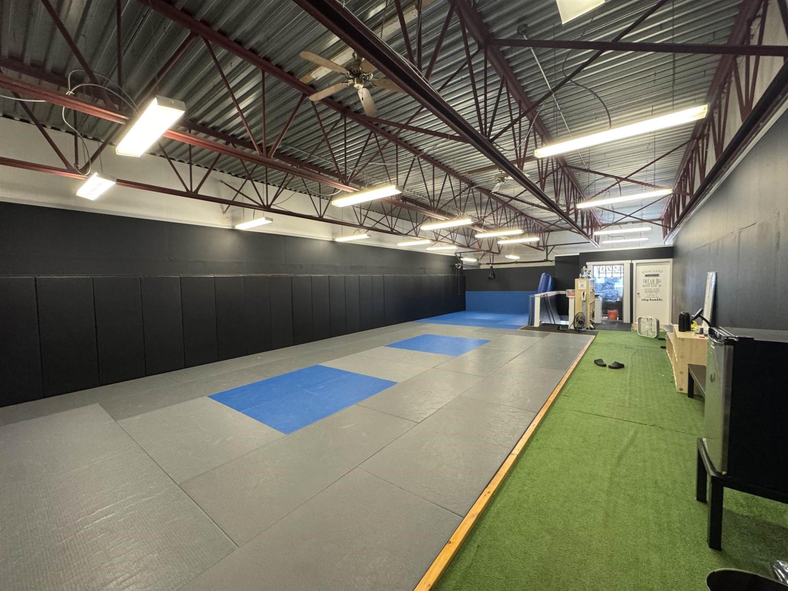 Commercial Lease in Surrey 2