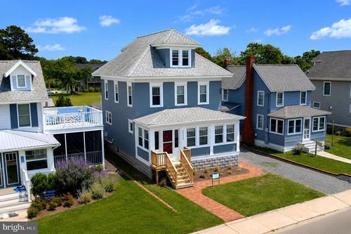 3238 Main Street, CHINCOTEAGUE ISLAND, VA, 23336 | Card Image