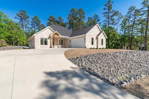 4 Tiburon Way, Hot Springs Village, AR, 71909-6630 | Card Image
