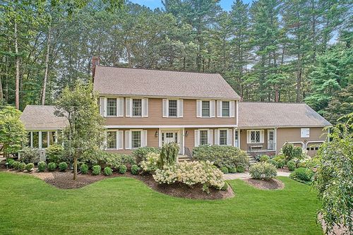 2 Knollwood Dr, Dover, MA, 02030-2419 | Card Image