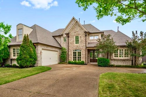 748 Magnolia Garden Cv, Collierville, TN, 38017-1864 | Card Image