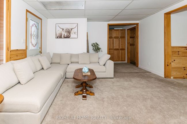 16366 Highway 35, House other with 2 bedrooms, 1 bathrooms and 6 parking in Algonquin Highlands ON | Image 13