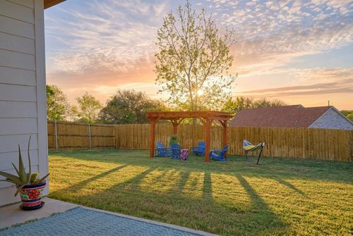 2415 Beverly Dr, Granbury, TX, 76048-6473 | Card Image