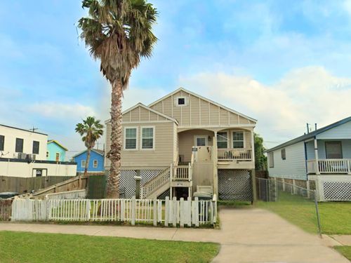 3711 Ball, Galveston, TX, 77550-1251 | Card Image