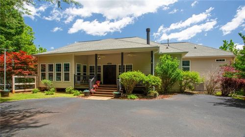 2656 Panorama Dr, Sautee Nacoochee, GA, 30571-3906 | Card Image