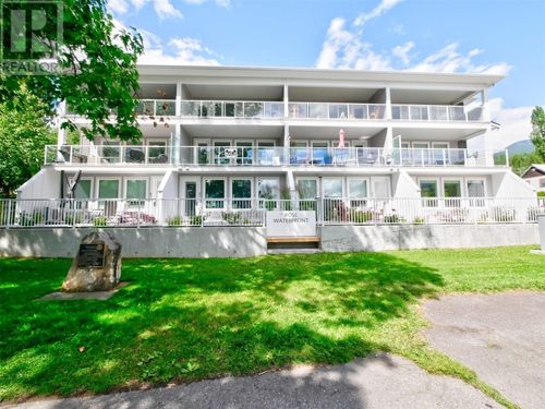 3-88 Nelson Ave S, Nakusp, BC, V0G1R1 | Card Image