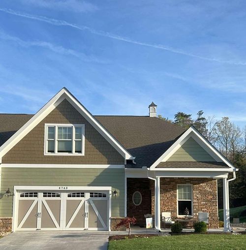 4743 Leigh Ln, Roanoke, VA, 24018-1126 | Card Image