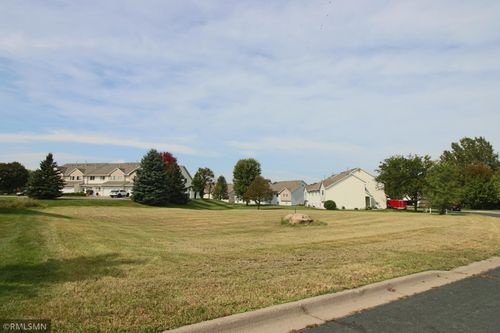 2422 Rushmore Rd, Hastings, MN, 55033-3728 | Card Image