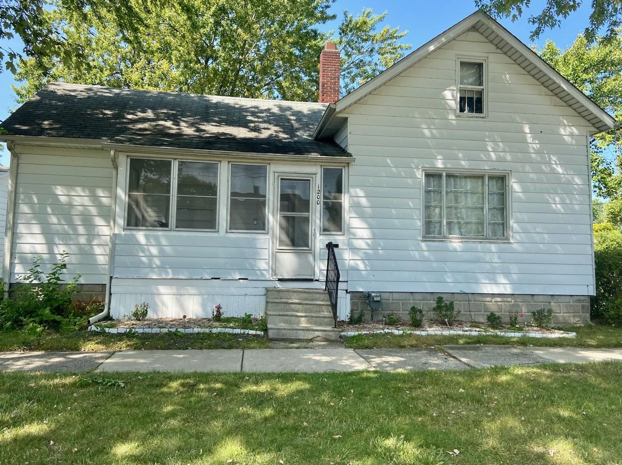 Raymond St, Bay City, MI 48706