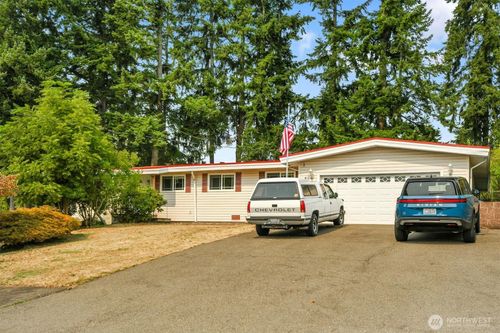 458 Sw 127th St, Burien, WA, 98146-3219 | Card Image