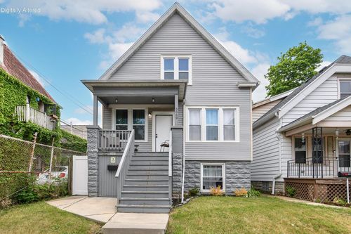 3069 S 9th Pl, Milwaukee, WI, 53215-3949 | Card Image