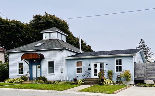 511 Havelock St, Lucknow, ON, N0G2H0 | Card Image