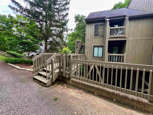 68-9340 S Lake Ridge Dr, Bloomington, IN, 47401-9504 | Card Image
