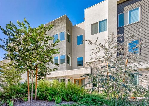 519 Mulligan, Irvine, CA, 92618 | Card Image