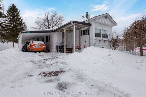 32 Cameron Drive, Oro Medonte, ON, L0L1T0 | Card Image