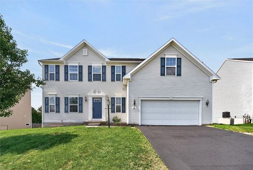 84 Elmcrest Rise, West Henrietta, NY, 14586-8610 | Card Image