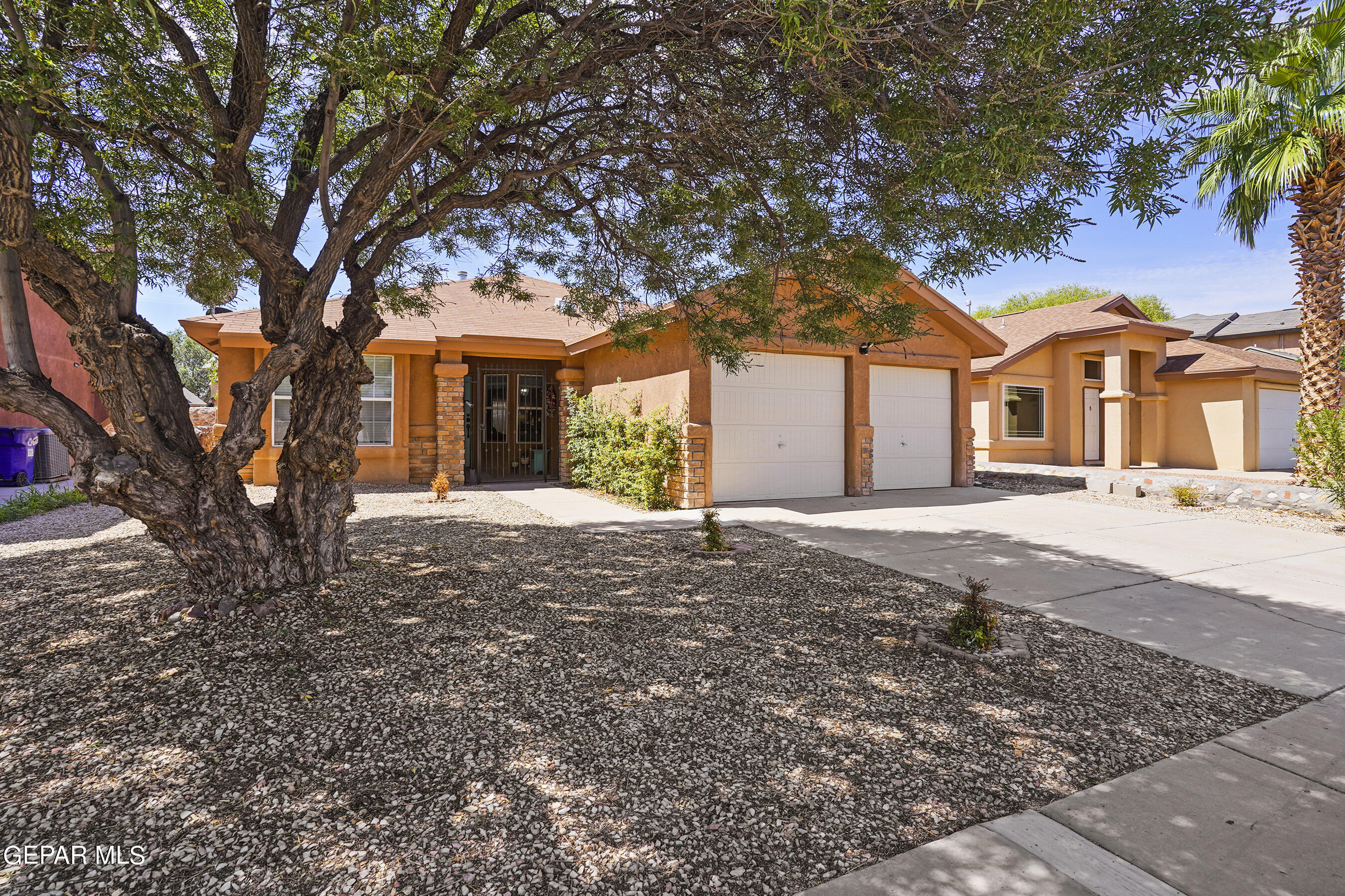 Sun City Park Ct, El Paso, TX 79932