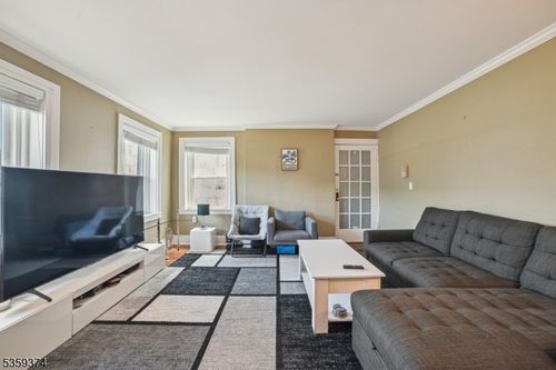 apt-2-41 Main St, Millburn, NJ, 07041-1381 | Card Image