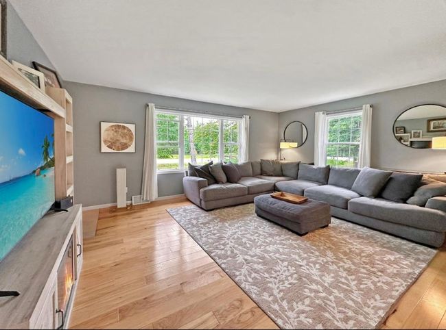 06 Living Room with lots of natural light.jpeg | Image 5