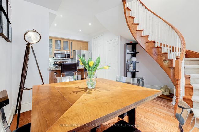 12 - 1968 Bloor St W, House attached with 3 bedrooms, 3 bathrooms and null parking in Toronto ON | Image 10