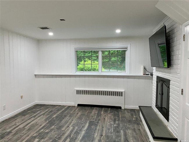 22 Dale Rd, House other with 4 bedrooms, 2 bathrooms and null parking in Halesite NY | Image 9