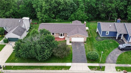 2411 Otterbin Street, Louisville, OH, 44641 | Card Image