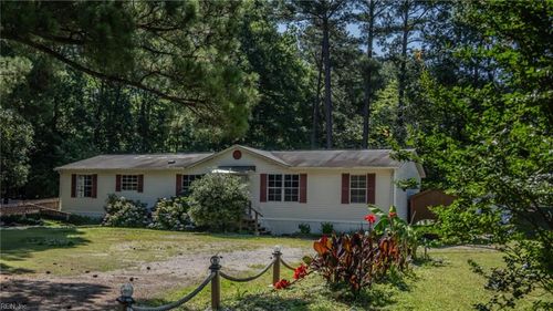 22278 Yellow Rock Ln, Carrollton, VA, 23314-3814 | Card Image