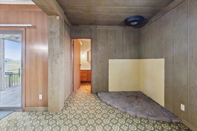 Dining/Family Room | Image 13