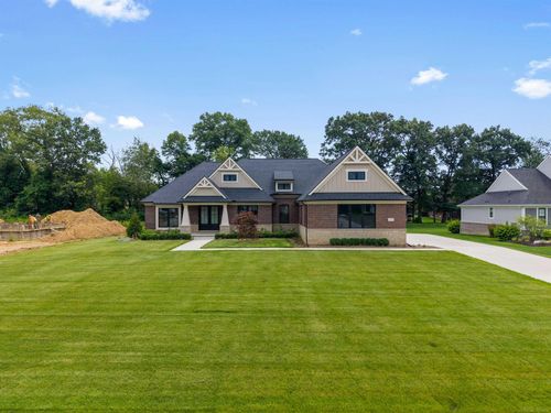 7376 Mulberry Dr, Washington Twp, MI, 48095-1642 | Card Image