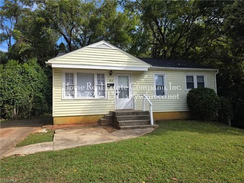 1813 E 3rd St, Winston Salem, NC, 27101-4601 | Card Image