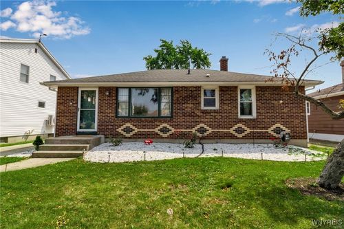 37 Lamson Rd, Tonawanda, NY, 14223-2534 | Card Image