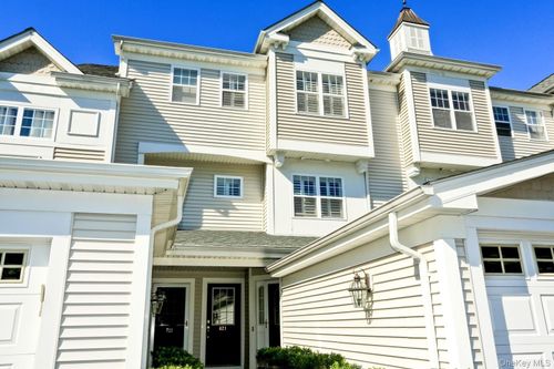 421-421 Northview Ct, Peekskill, NY, 10566-4444 | Card Image