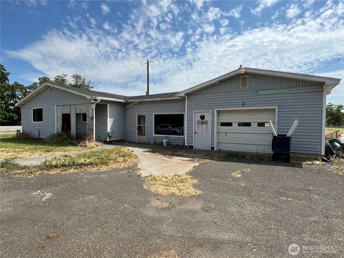 16638 E Highway 124, Waitsburg, WA, 99361-9667 | Card Image