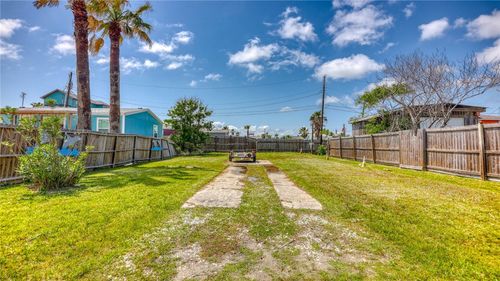 1510 Whispering Sands St, Port Aransas, TX, 78373-5729 | Card Image