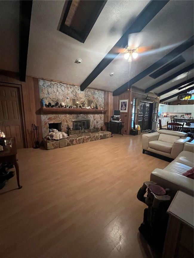 15222 Lost Lake Ln, House other with 8 bedrooms, 4 bathrooms and null parking in LITHIA FL | Image 6