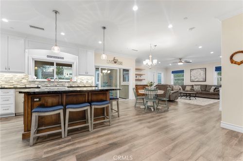 1711 Meander Dr, Simi Valley, CA, 93065-5753 | Card Image