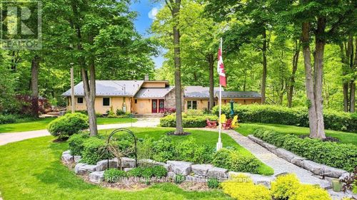 14728 Heritage Rd, Terra Cotta, ON, L7C1T7 | Card Image