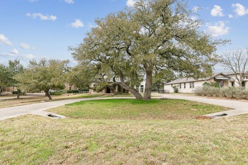 10259 Brangus Rd, Driftwood, TX, 78619-4398 | Card Image