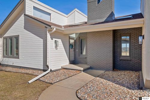 12814 Sky Park Dr, Omaha, NE, 68137-4366 | Card Image