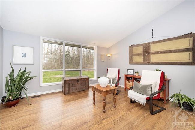 212 Arcand Rd, House other with 3 bedrooms, 3 bathrooms and 5 parking in Kemptville ON | Image 8