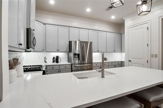 800 Old Plank Sq, Townhouse with 4 bedrooms, 4 bathrooms and null parking in Duluth GA | Image 5