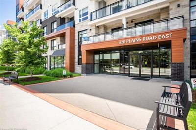 211 - 320 Plains Rd E, Home with 1 bedrooms, 1 bathrooms and 1 parking in Burlington ON | Image 3