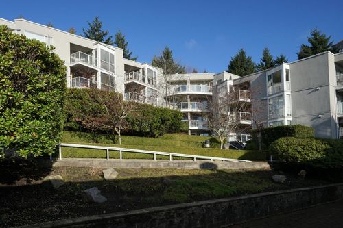 4-8430 Jellicoe St, Vancouver, BC, V5S4S7 | Card Image