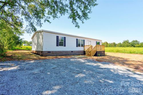 453 Thompson Rd, Rutherfordton, NC, 28139-7816 | Card Image