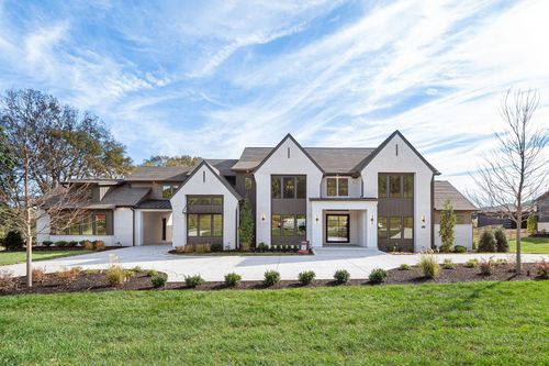 1760 Dean Rd, Thompsons Station, TN, 37179-9764 | Card Image