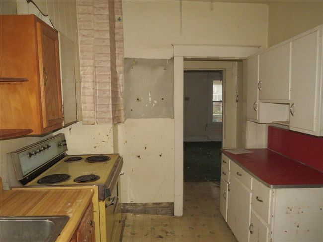 16 Trader St, House other with 2 bedrooms, 2 bathrooms and null parking in Uniontown PA | Image 11